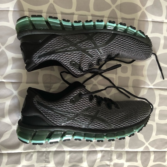 Asics - Picture 3 of 5